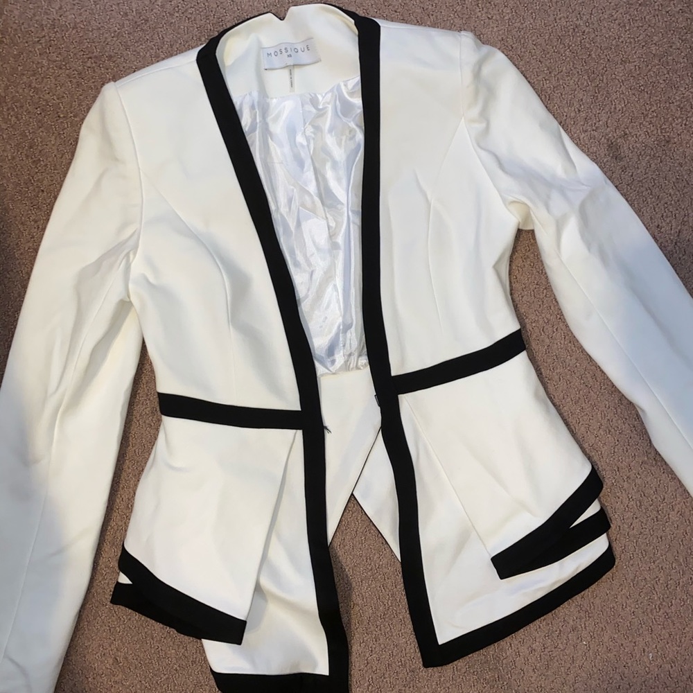 Mossique White/Black Blazer- XS